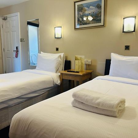 Woodcock Inn Felbridge Extérieur photo
